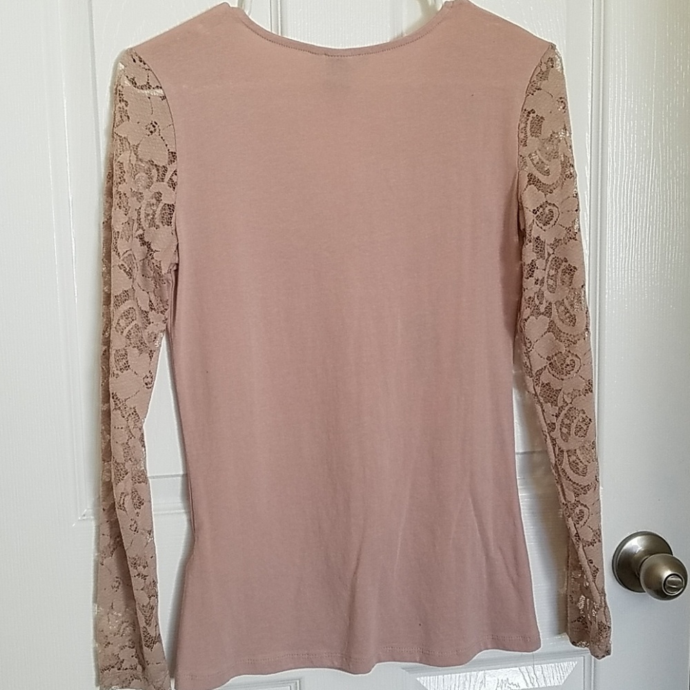 New H&M top - Picture 3 of 3